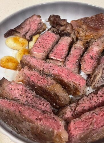 Click to view full screen Australian Grain-Fed Chuck Steak 2KG photo review